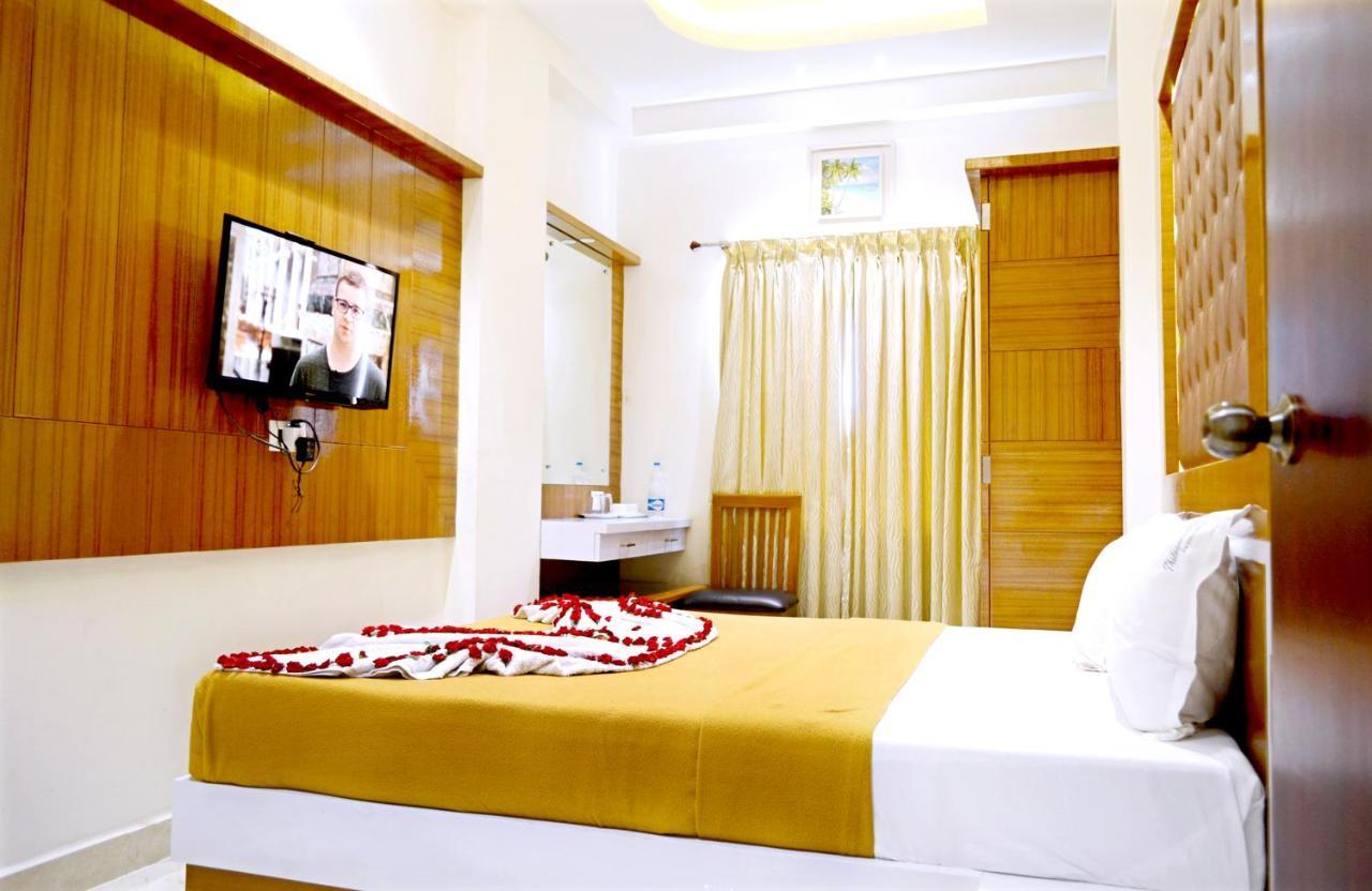 Hotel Tr Residency Puducherry Zewnętrze zdjęcie